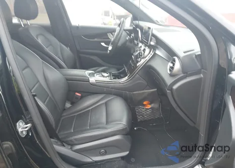 2019 Mercedes-Benz Glc 300 4Matic from USA, damaged, VIN WDC0G4KB0KV168075